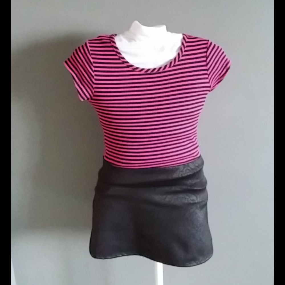 Cute Black and Pink Girls Dress (Size 7-8)